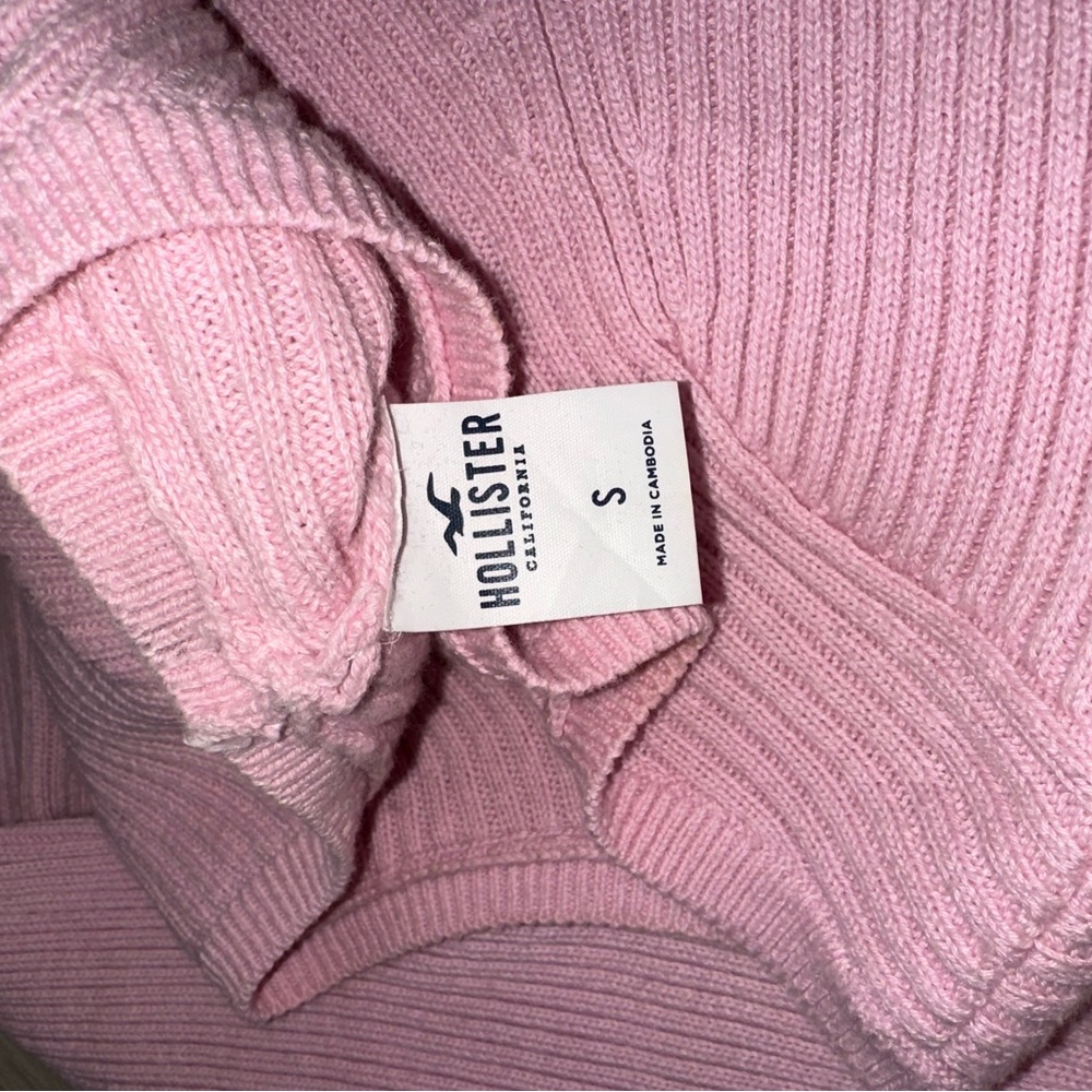Pink Ribbed Knit Tie-Front Top - Picture 4 of 4